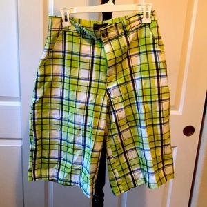 Plaid green shorts for size 30 men